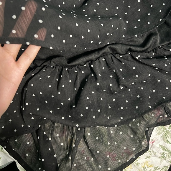 Elegant Black Polka Dot Dress - Picture 4 of 5